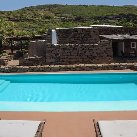 Aparthotel Lighted Pool, Barbecue & Sea View - Authentic 