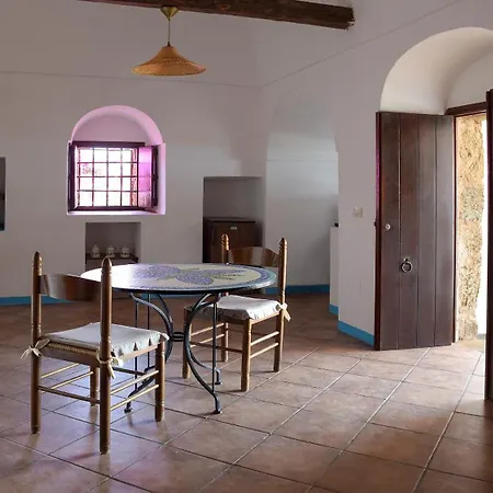 Lighted Pool, Barbecue & Sea View - Authentic 